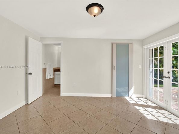 9312 SW 182nd St, Palmetto Bay FL 33157