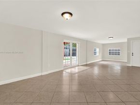 9312 SW 182nd St, Palmetto Bay FL 33157