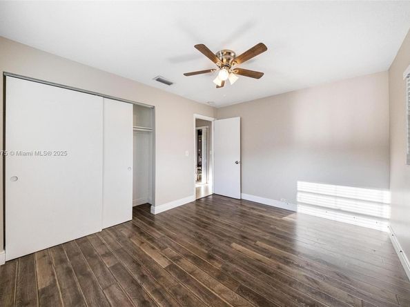 3589 Island Rd, Palm Beach Gardens FL 33410