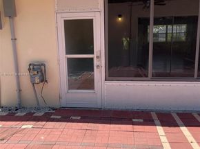 3589 Island Rd, Palm Beach Gardens FL 33410