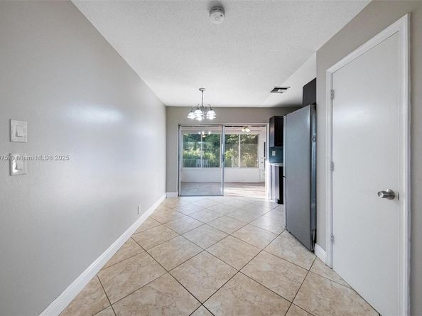 3589 Island Rd, Palm Beach Gardens FL 33410