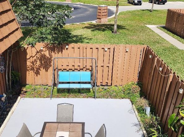 Undisclosed Address #A11871756, Cooper City FL 33026