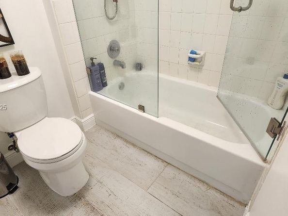 Undisclosed Address #A11871756, Cooper City FL 33026
