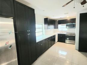 1132 Moffett St, Hallandale Beach FL 33009