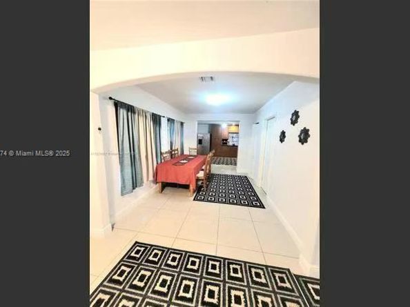 1132 Moffett St, Hallandale Beach FL 33009