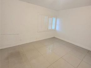 1132 Moffett St, Hallandale Beach FL 33009