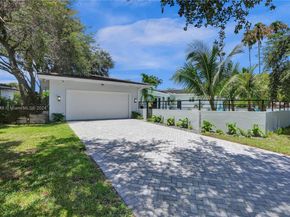 4705 Granada Blvd, Coral Gables FL 33146