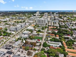 2323 Van Buren St 208, Hollywood FL 33020