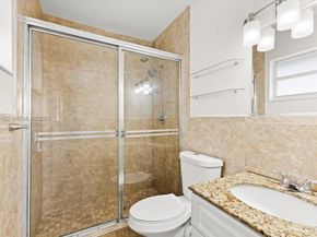 2323 Van Buren St 208, Hollywood FL 33020