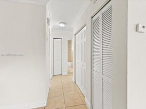 2323 Van Buren St 208, Hollywood FL 33020