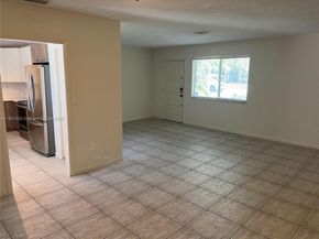 5031 Ponce De Leon Blvd, Coral Gables FL 33146
