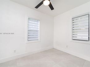 1946 NW 49th St, Miami FL 33142