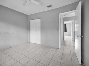 502 Westree Ln, Plantation FL 33324