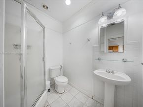 3501 SW 87th Ave, Miami FL 33165