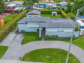 3501 SW 87th Ave, Miami FL 33165