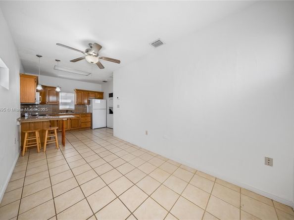 3501 SW 87th Ave, Miami FL 33165