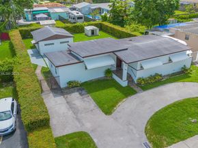 3501 SW 87th Ave, Miami FL 33165