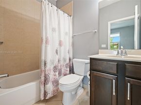 4164 Cascada Cir, Cooper City FL 33024