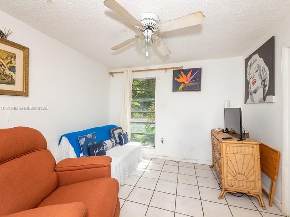 2920 SW 1st Ave, Miami FL 33129