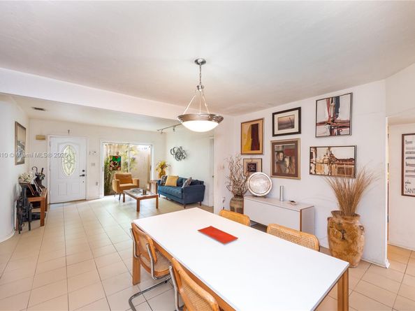 2920 SW 1st Ave, Miami FL 33129