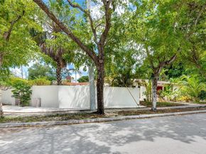 2920 SW 1st Ave, Miami FL 33129