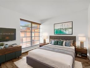 9459 SW 76th St R7, Miami FL 33173