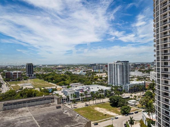 1717 N Bayshore Dr A2751, Miami FL 33132