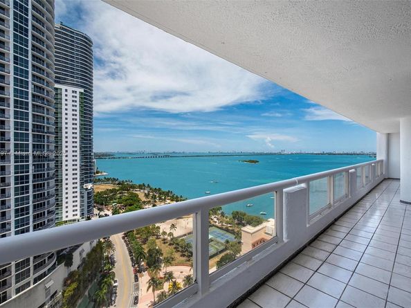1717 N Bayshore Dr A2751, Miami FL 33132