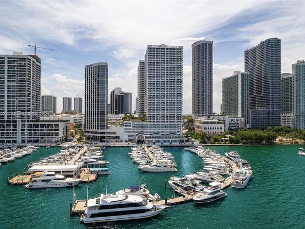 1717 N Bayshore Dr A2751, Miami FL 33132