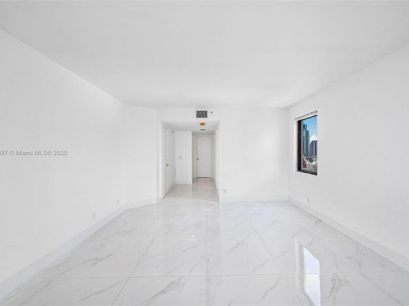1717 N Bayshore Dr A2751, Miami FL 33132