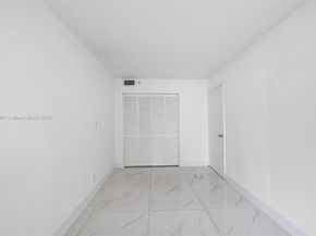 1717 N Bayshore Dr A2751, Miami FL 33132