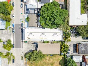 526 SW 2nd 2, Miami FL 33130