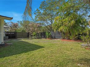 7695 SW 142nd St, Palmetto Bay FL 33158