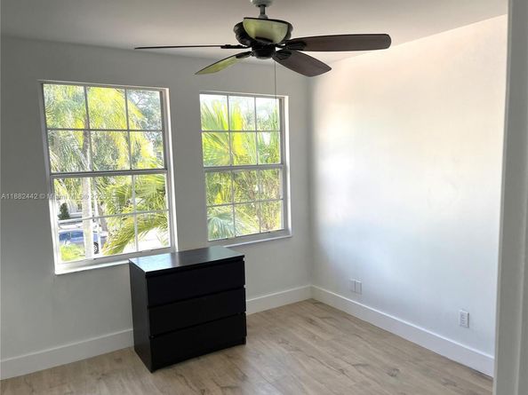 17731 SW 23rd St, Miramar FL 33029