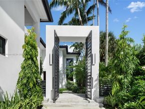 4442 Prairie Ave, Miami Beach FL 33140