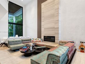 4442 Prairie Ave, Miami Beach FL 33140