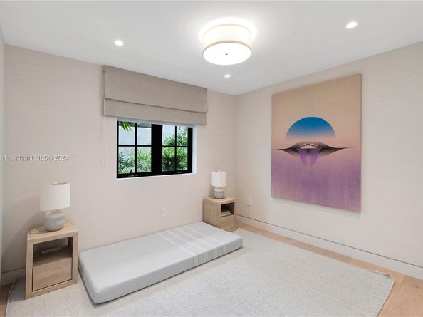 4442 Prairie Ave, Miami Beach FL 33140