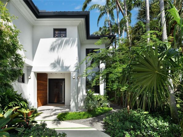 4442 Prairie Ave, Miami Beach FL 33140