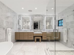 4442 Prairie Ave, Miami Beach FL 33140