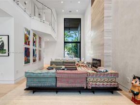 4442 Prairie Ave, Miami Beach FL 33140