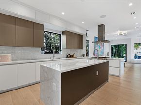 4442 Prairie Ave, Miami Beach FL 33140