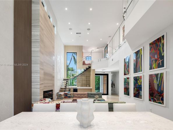 4442 Prairie Ave, Miami Beach FL 33140