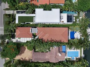 4442 Prairie Ave, Miami Beach FL 33140