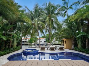 4442 Prairie Ave, Miami Beach FL 33140