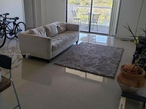13499 Biscayne Blvd 1005, North Miami FL 33181
