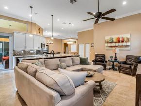 1306 Crossbill Ct, Weston FL 33327