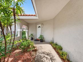 1495 Garden Rd, Weston FL 33326