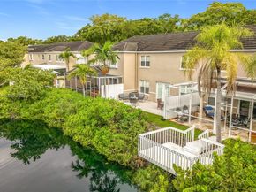 7110 SW 54th St, Miami FL 33155