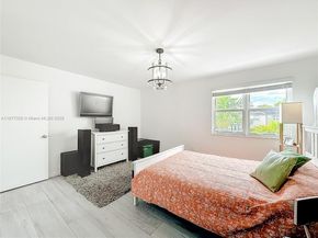 7110 SW 54th St, Miami FL 33155