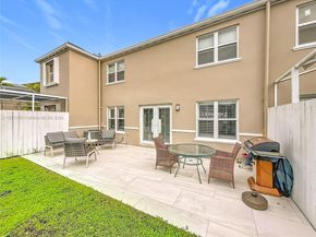 7110 SW 54th St, Miami FL 33155